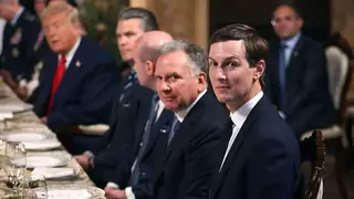 CNN: Trump, Irakçi ile görüşmek üzere Witkow ve Kushner'i Pakistan'a gönderiyor