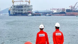 Güney Kore, Hürmüz Boğazı'nı devre dışı bırakan yeni petrol tedarik rotalarını devreye aldı