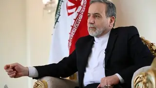 İran Dışişleri Bakanı Erakçi, Pakistan Genelkurmay Başkanı Münir ile İslamabad'da görüştü
