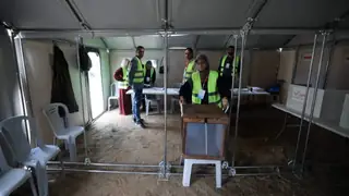 Savaşın başlamasından bu yana ilki.. Batı Şeria ve Gazze'nin ortasında belediye seçimlerinde oylama başladı