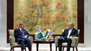 Pakistan Başbakanı'ndan İran Cumhurbaşkanı'na: Kalıcı barış için dürüst arabulucu rolüne bağlıyız
