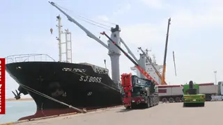 Hürmüz Boğazı'ndaki gerilime rağmen: Umm Kasr Limanı'na 6 ticari gemi yanaştı