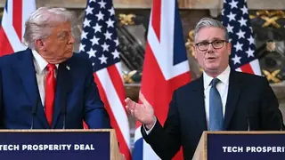 Trump ve Starmer, Hürmüz Boğazı'nın yeniden açılması için acil ihtiyacı görüştü