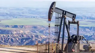 Petrol fiyatları ABD-İran barış görüşmelerinin tıkanmasıyla 107 doları aştı