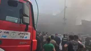Sivil Savunma, Bağdat'taki sünger kompleksi yangınını kontrol altına aldı