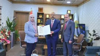 Irak Eğitim Bakanlığı'ndan eğitim personeline koruma vurgusu ve saha müfettişine onurlandırma