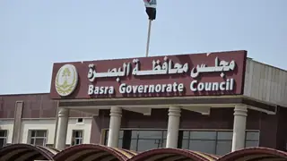 Basra'da Eğitim Komisyonu: Çiftli Eğitim Sorununu Çözmek İçin Çinli Şirketlerle Sözleşme Bekleniyor