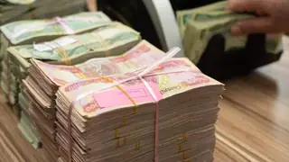 Irak'ta emekli maaşlarının ödenmesine başlandı