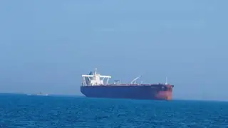 Yemen açıklarında petrol tankeri kaçırıldı: Gemi Somali'ye doğru götürülüyor