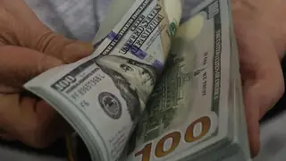 Irak'ta dolar kurunda hafif düşüş