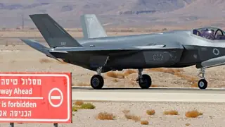 İsrail, ABD'den iki yeni savaş uçağı filosu satın alma kararını onayladı