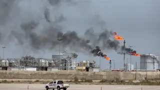 ABD Hazine Bakanı: İran, Depolama Alanlarının Dolması Nedeniyle Petrol Tesislerini Kapatabilir