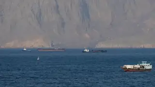 İran Devrim Muhafızları'ndan tehdit: Kurallara uymayan gemileri zorla durduracağız