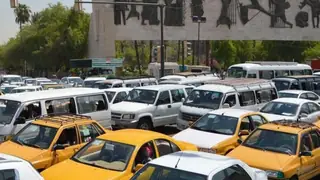 Irak'ta toplu taşıma eksikliği trafik krizini derinleştiriyor