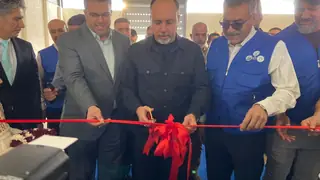 Bağdat Belediye Başkanı, başkentte atık lastik geri dönüşüm tesisinin açılışını yaptı
