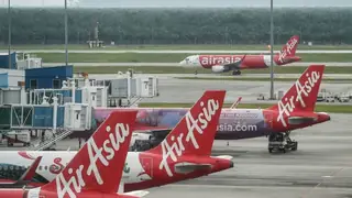 AirAsia, 150 adet Airbus A220 uçağı için 19 milyar dolarlık anlaşma imzaladı