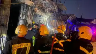Kerkük'te Büyük Çarşıda Çıkan Yangın Can Kaybı Olmadan Söndürüldü
