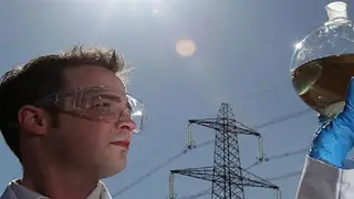 Japonya'da Hava ve Sudan Geleceğin Yakıtı Üretildi