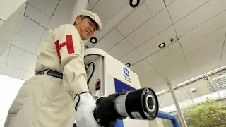 Japonya'dan Havadan ve Sudan Yakıt Üretimi