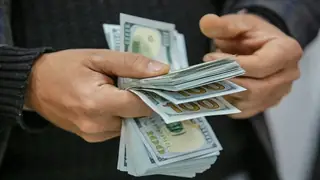 Günlerdir süren düşüşün ardından dolarda belirgin artış