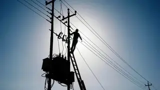 Irak'ta elektrik çarpması sonucu bir kişi hayatını kaybetti, bir genç kurtarıldı