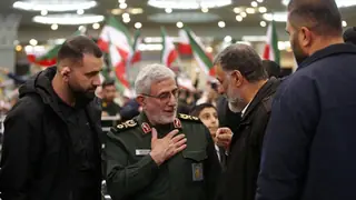 İran Devrim Muhafızları Kudüs Gücü Komutanı'nın Irak'a yaptığı habersiz ziyaret tartışma yarattı