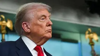 Trump, İran ekonomisinin çökeceğini öngörüyor: Çatışma acele edilmeden çözülecek
