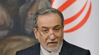 İran: Hürmüz Boğazı ticari gemilere açık