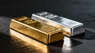 Bölgesel gerilimlerin yeniden artmasıyla altın düşerken dolar yükseldi