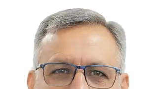 Hakimin Hikmeti, Generalin Sertliği