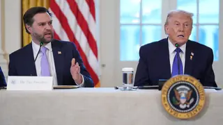 Trump, 'JD Vance' liderliğindeki üst düzey ABD heyetini İslamabad'a göndermeyi açıkladı