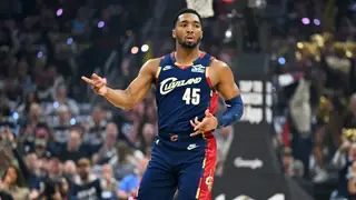Mitchell ve Harden'dan Galibiyet Getiren Performans: Cavaliers Raptors'ı 115-105 Yenerek Seride 2-0 Öne Geçti