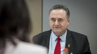 İsrail Savunma Bakanı: Hizbullah'ın Silahsızlandırılması Askeri veya Diplomasiyle Sağlanacak